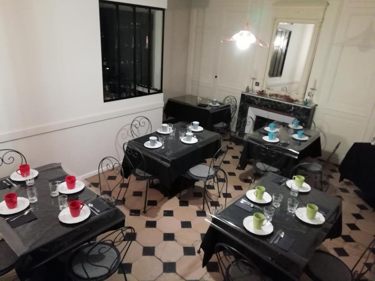 Chambres Et Table L' Echappee Bouvesse-Quirieu Екстериор снимка