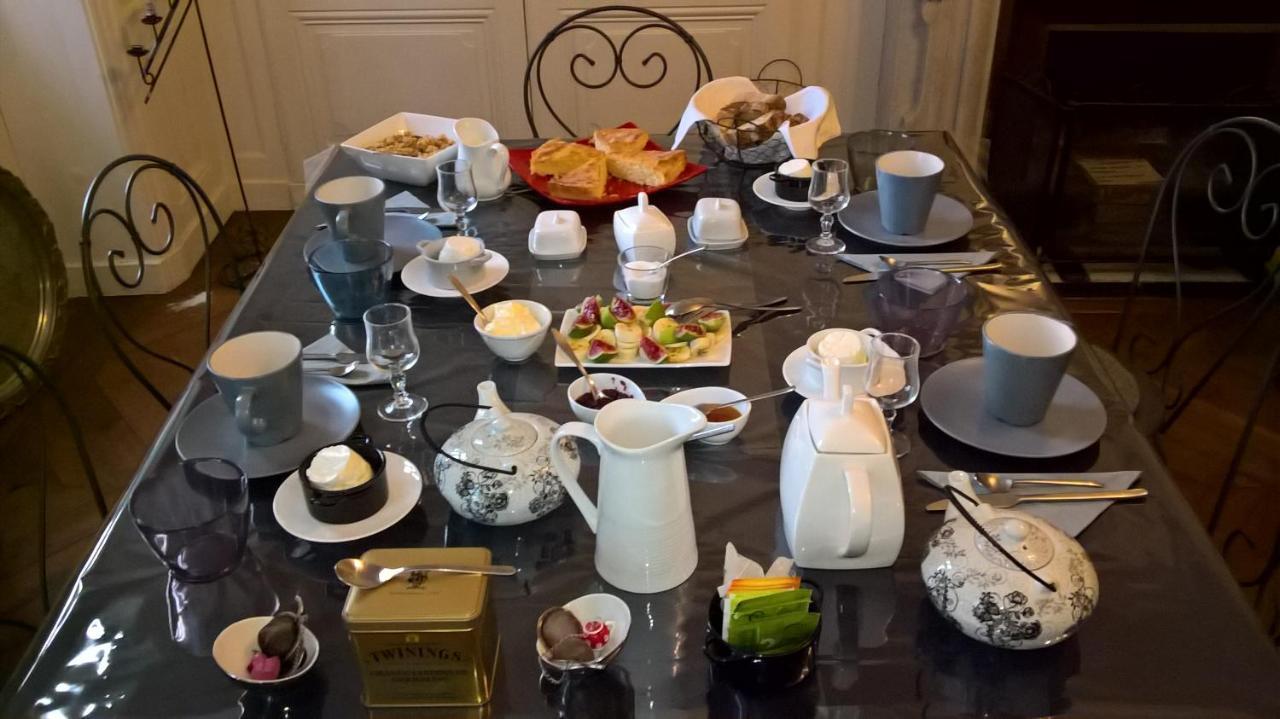 Chambres Et Table L' Echappee Bouvesse-Quirieu Екстериор снимка