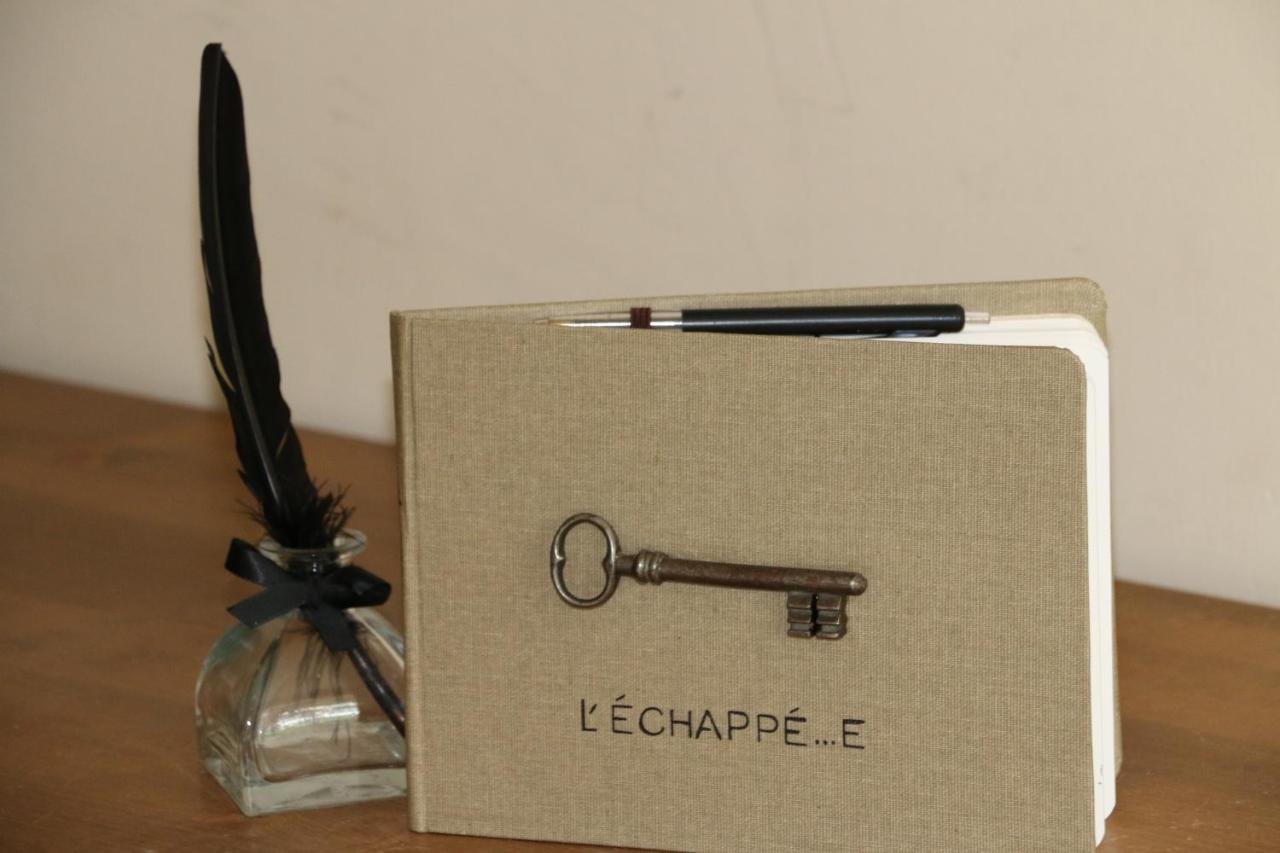 Chambres Et Table L' Echappee Bouvesse-Quirieu Екстериор снимка