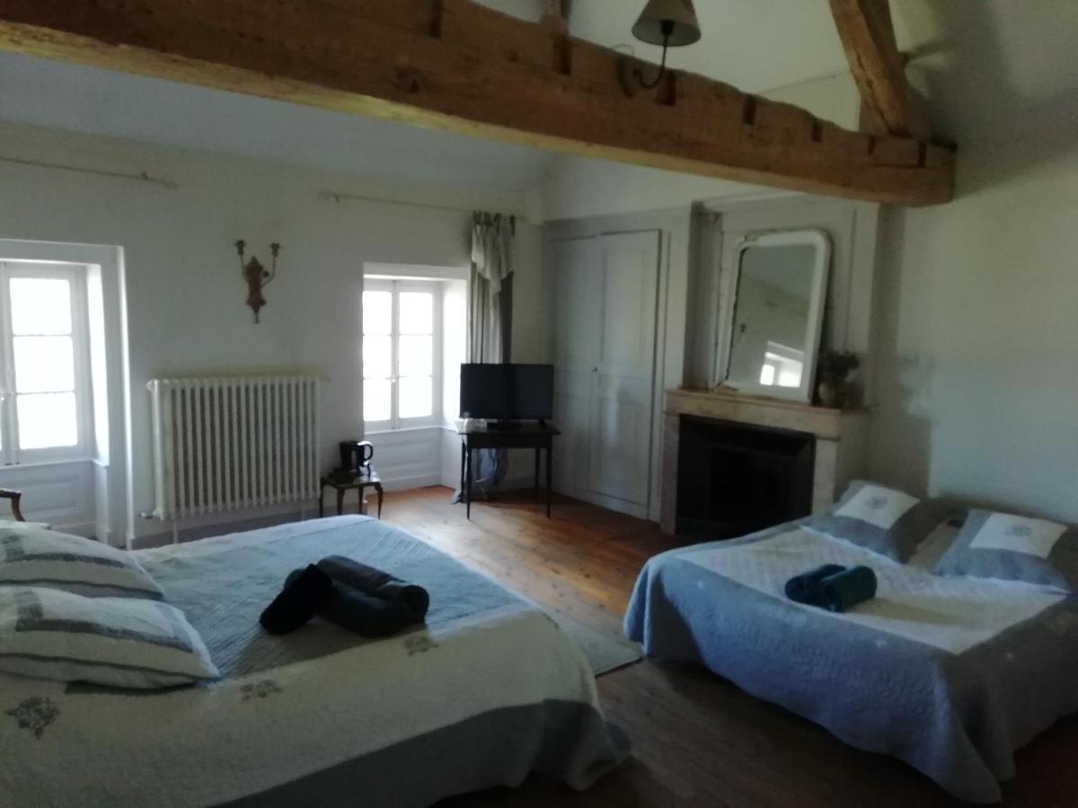 Chambres Et Table L' Echappee Bouvesse-Quirieu Екстериор снимка